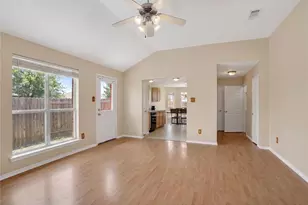 116 Meadow View Ln, Anna, TX 75409 - Photo 5