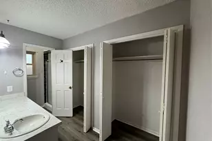 307 Ables St, Granbury, TX 76048 - Photo 13