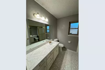 307 Ables Street, Granbury, TX 76048 - Photo 17