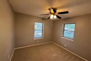 307 Ables St, Granbury, TX 76048 - Photo 19