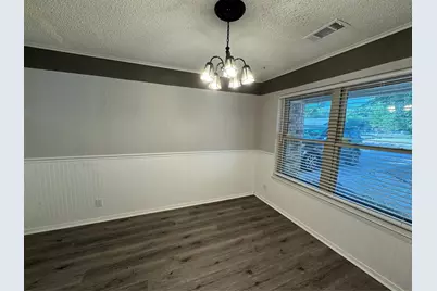 307 Ables Street, Granbury, TX 76048 - Photo 7