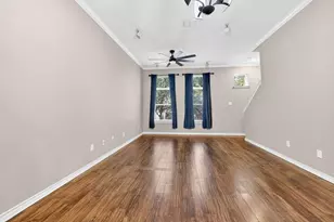 5026 Calloway Dr, Addison, TX 75001 - Photo 11
