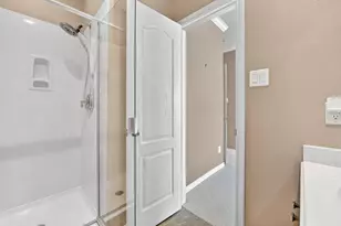 5026 Calloway Dr, Addison, TX 75001 - Photo 23
