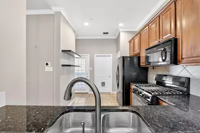 5026 Calloway Drive #163, Addison, TX 75001 - Photo 13
