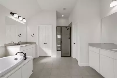 336 Oak Meadow Trail, Waco, TX 76657 - Photo 13