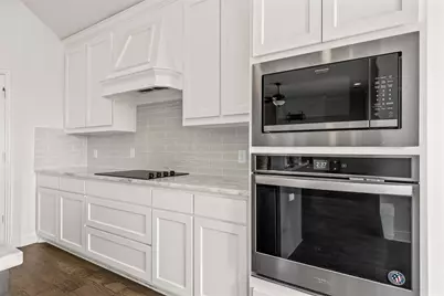 336 Oak Meadow Trail, Waco, TX 76657 - Photo 9
