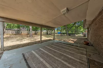 1116 Center Street, Cleburne, TX 76033 - Photo 23