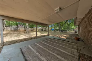 1116 Center St, Cleburne, TX 76033 - Photo 23