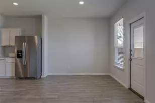 8620 High Hl Dr, Fort Worth, TX 76179 - Photo 11