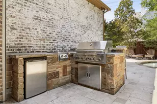 7635 Bryn Mawr Dr, Dallas, TX 75225 - Photo 39