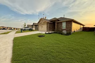 1637 Tin Roof Rd, Krum, TX 76249 - Photo 3