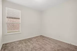 729 Rebecca Ln, Saginaw, TX 76131 - Photo 25