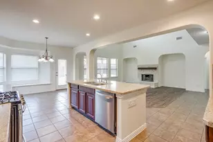 1220 Berkeley Dr, Burleson, TX 76028 - Photo 7