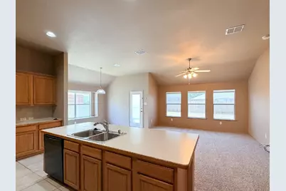 633 Canoe Way, Crowley, TX 76036 - Photo 9