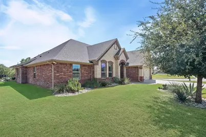 427 River Bank Lane, Granbury, TX 76049 - Photo 39