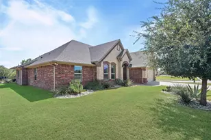 427 River Bank Ln, Granbury, TX 76049 - Photo 39