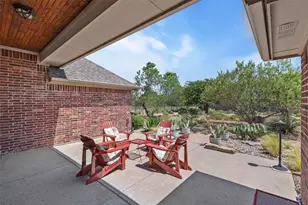427 River Bank Ln, Granbury, TX 76049 - Photo 31