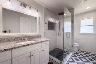 2136 Mountainview Dr, Hurst, TX 76054 - Photo 19