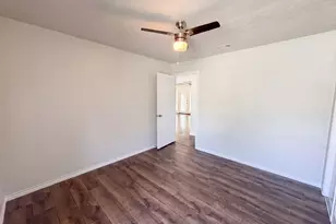 2136 Mountainview Dr, Hurst, TX 76054 - Photo 13