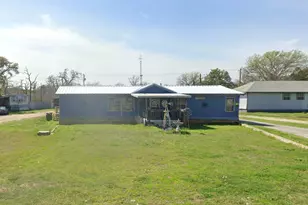 3709 Valley Ridge Dr, Granbury, TX 76048 - Photo 1
