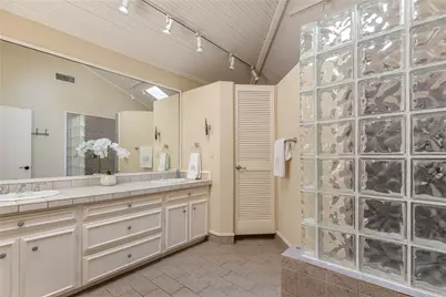 7077 Joyce Way, Dallas, TX 75225 - Photo 17