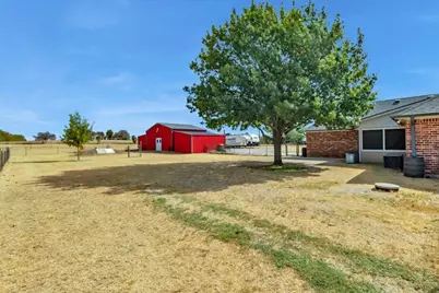 229 Harvey Lane, Decatur, TX 76234 - Photo 35