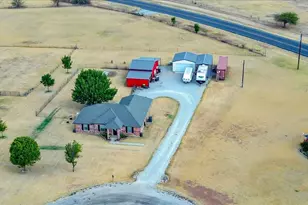 229 Harvey Ln, Decatur, TX 76234 - Photo 39