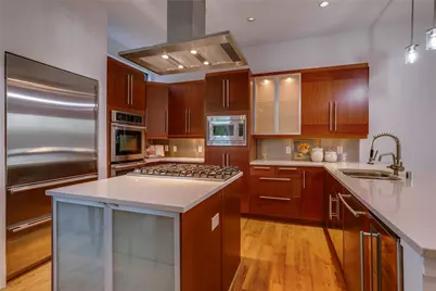 433 Trinity River Circle, Dallas, TX 75203 - Photo 19