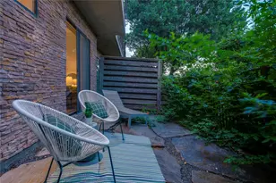 433 Trinity River Cir, Dallas, TX 75203 - Photo 37
