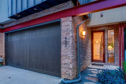 433 Trinity River Circle, Dallas, TX 75203 - Photo 1