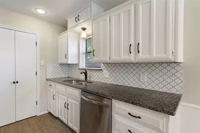 3013 Panhandle, Grapevine, TX 76051 - Photo 9
