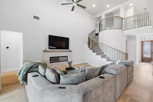 1824 Valencia Dr, Little Elm, TX 75068 - Photo 5