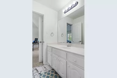 2932 Montalbo, Grand Prairie, TX 75054 - Photo 31