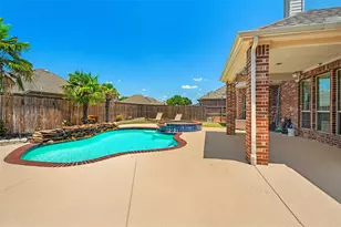 2932 Montalbo, Grand Prairie, TX 75054 - Photo 37