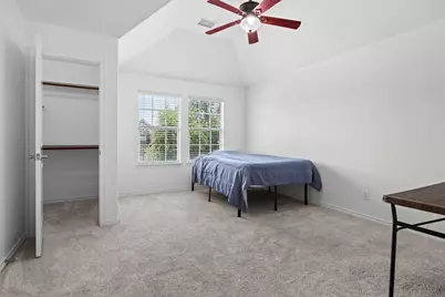 2932 Montalbo, Grand Prairie, TX 75054 - Photo 29