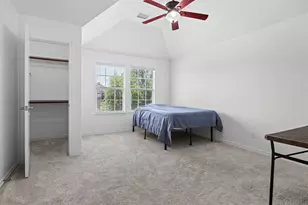 2932 Montalbo, Grand Prairie, TX 75054 - Photo 29