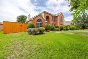 3103 Kingsbury Dr, Richardson, TX 75082 - Photo 3