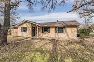 1721 Kay Ave, Bridgeport, TX 76426 - Photo 1