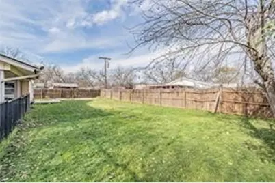 1721 Kay Avenue, Bridgeport, TX 76426 - Photo 15