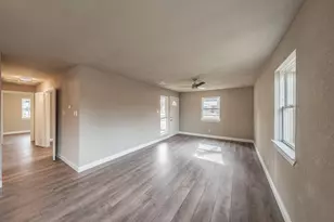 1721 Kay Ave, Bridgeport, TX 76426 - Photo 3