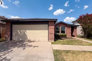 5244 New Castleton Ln, Fort Worth, TX 76135 - Photo 15