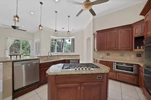6204 Toscana Cir, Fort Worth, TX 76140 - Photo 9