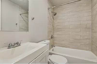 3221 Ridgeview Circle, Irving, TX 75062 - Photo 11