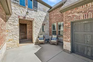 2700 Castlebridge, The Colony, TX 75056 - Photo 3