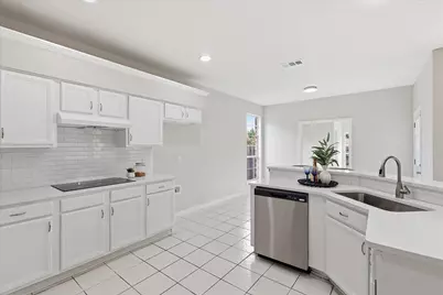 2209 Everglade Court, Carrollton, TX 75006 - Photo 29