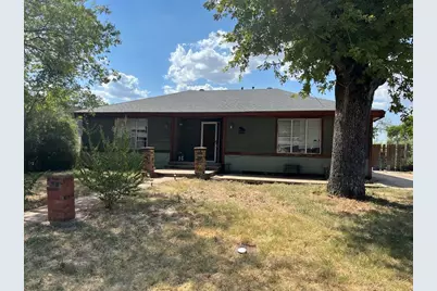 2525 Oakwood Terrace, Haltom City, TX 76117 - Photo 1