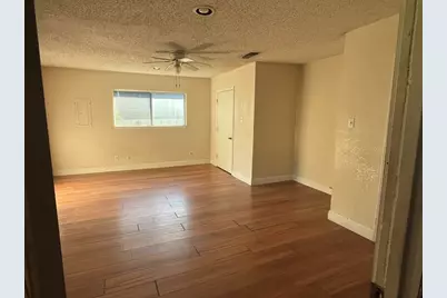 2525 Oakwood Terrace, Haltom City, TX 76117 - Photo 9