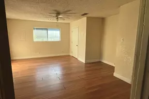 2525 Oakwood Terrace, Haltom City, TX 76117 - Photo 9