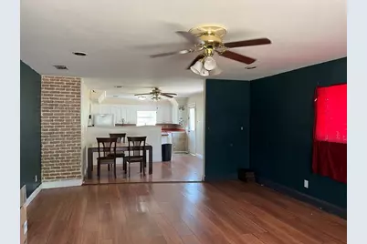 2525 Oakwood Terrace, Haltom City, TX 76117 - Photo 3