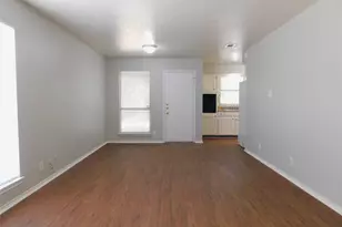 3305 Gardenview Cir, Denton, TX 76207 - Photo 5